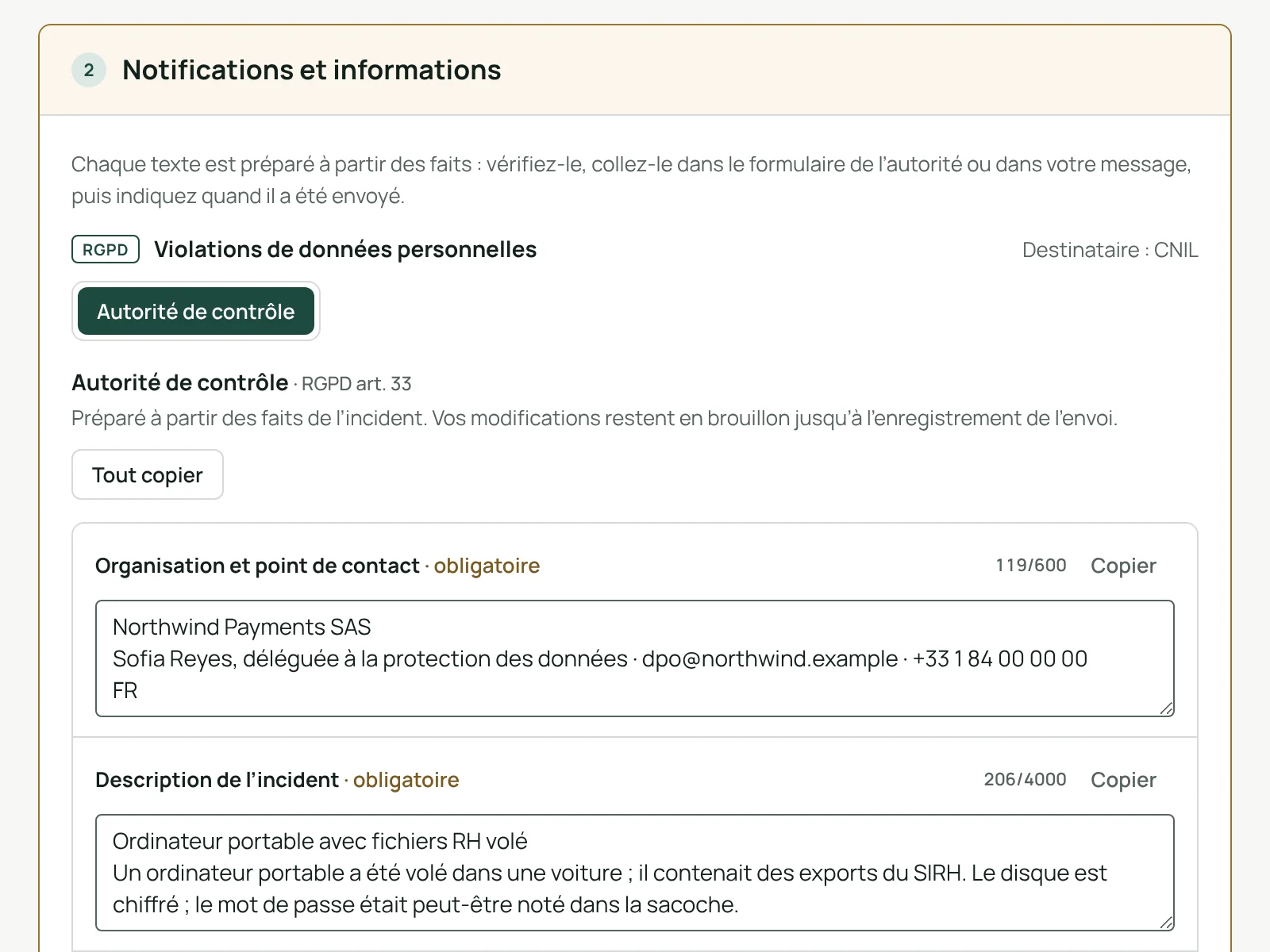 Une notification RGPD à l’autorité de contrôle préparée champ par champ, avec des boutons Copier